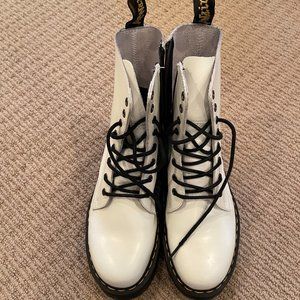 Dr. Martens Jadon Leather Platform Boot
